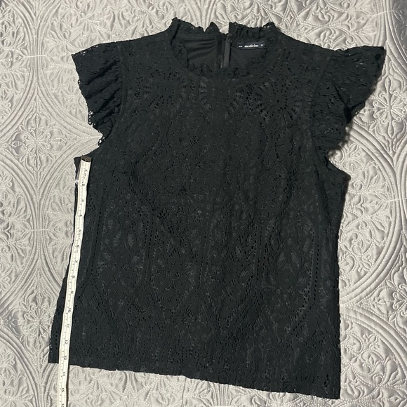 Medicine Beautiful Lace Top with Back Zipper - Picture 9 of 10